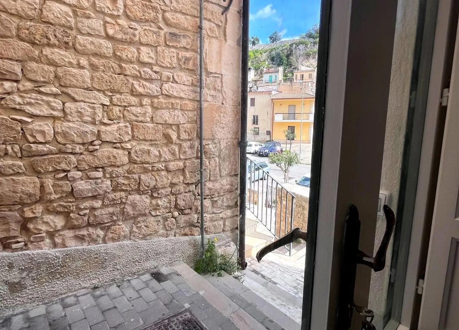 Verdefoglia House Modica 0*,  Italien