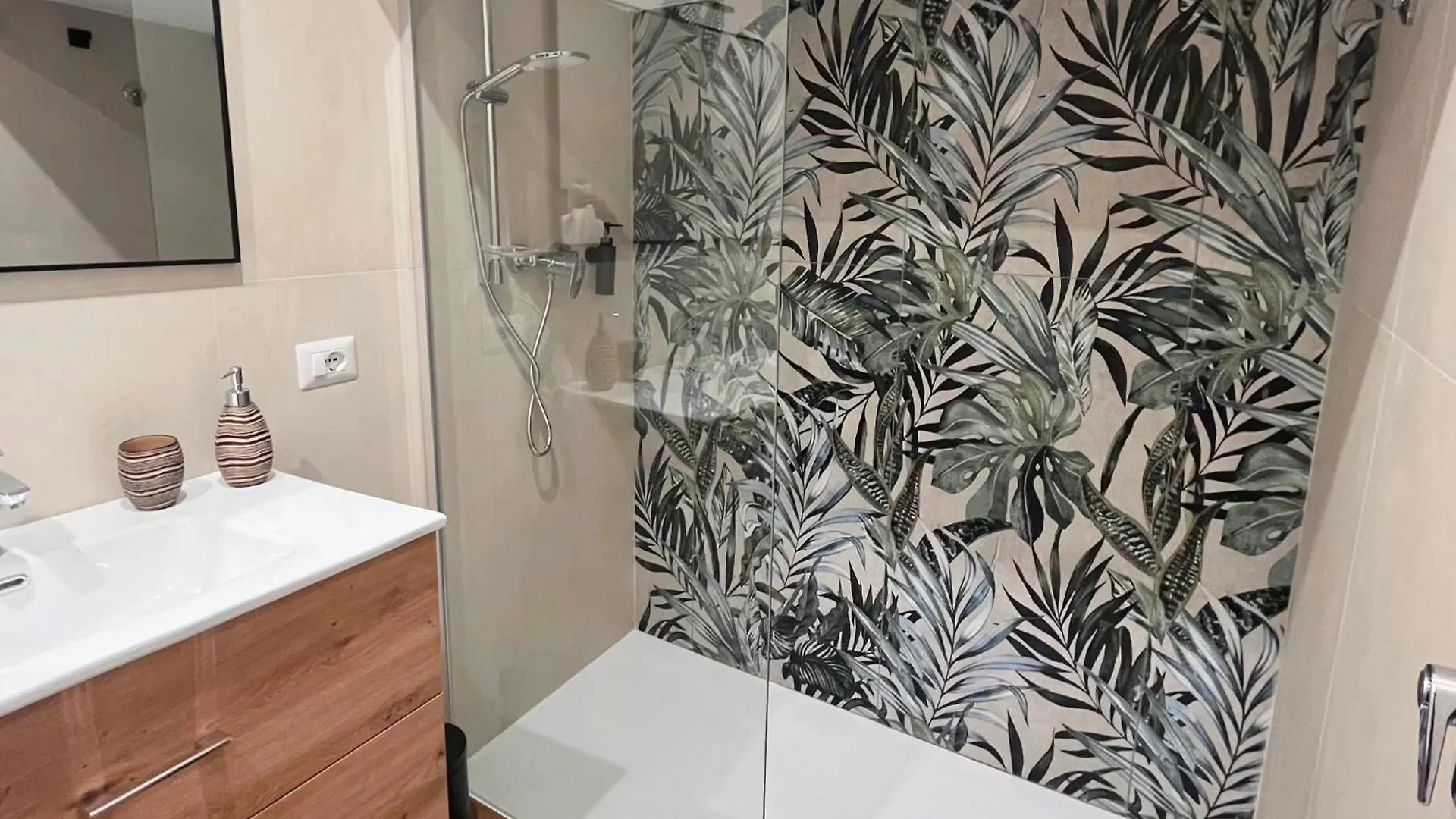 Verdefoglia House Modica 0*,